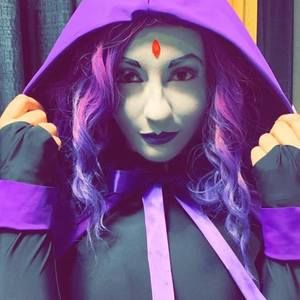 Meet your Posher, Cassie